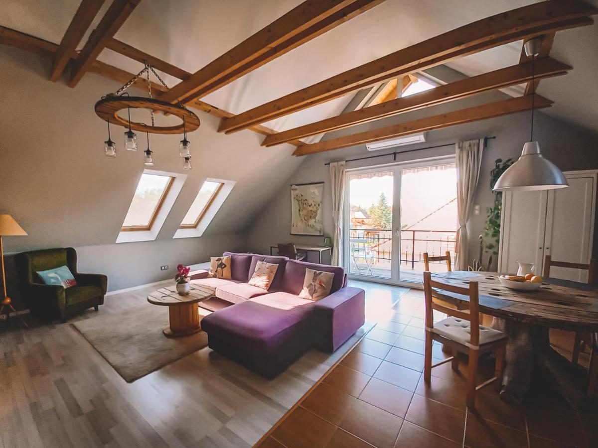 Pannonia Apartment God Ngoại thất bức ảnh